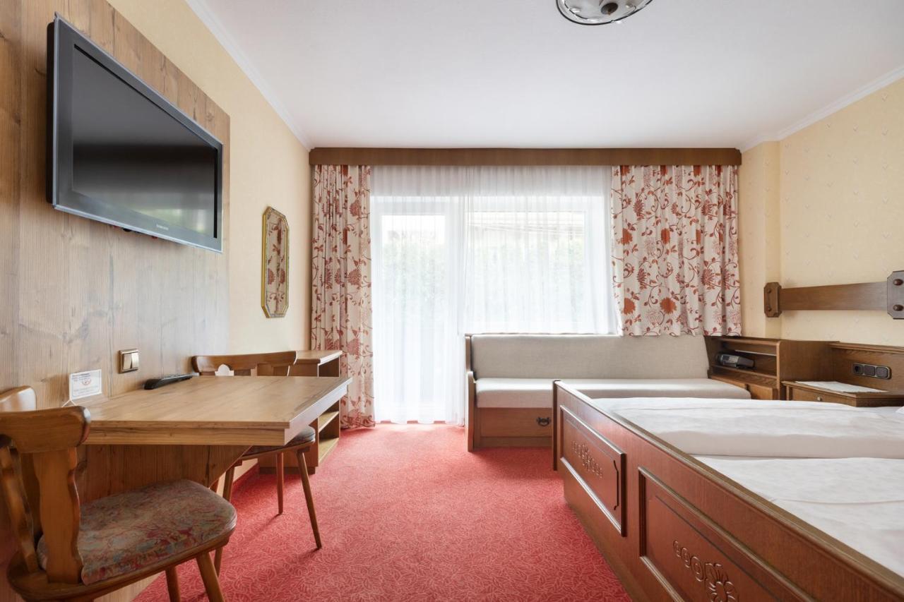 Pension Glockenstuhl Finkenberg Esterno foto